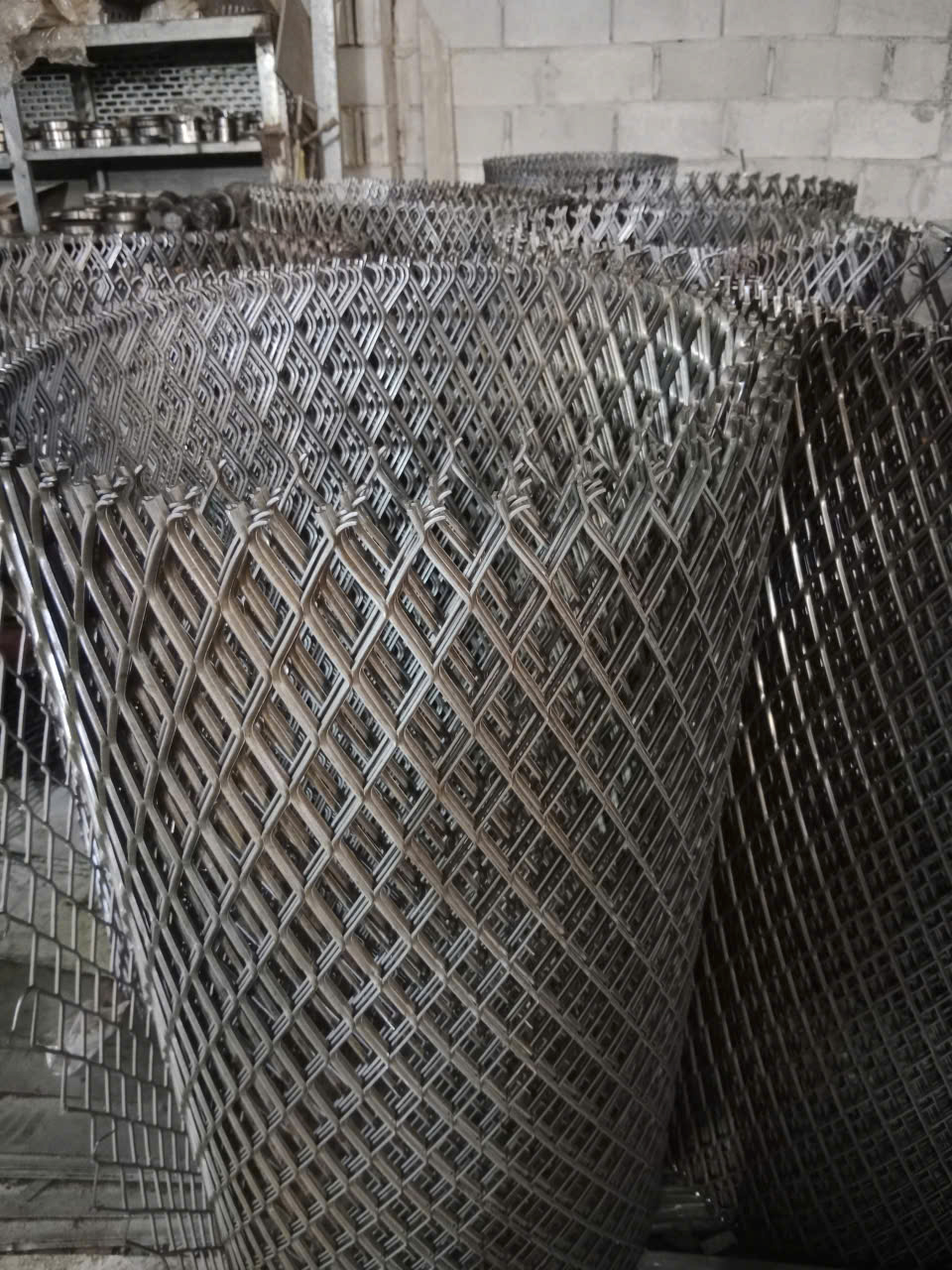 Lưới kéo giãn inox 304